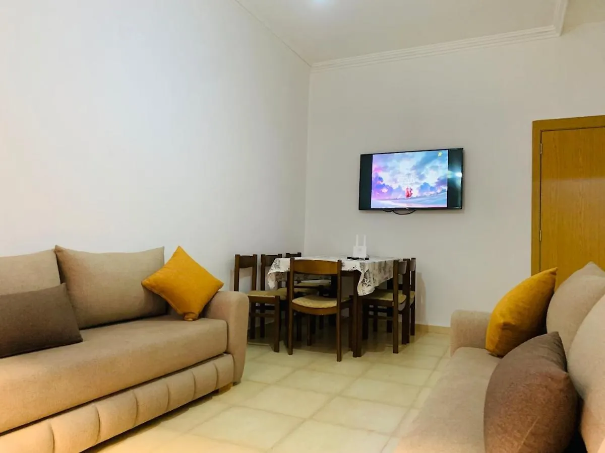 Apartment With Pool Juste Pour Les Familles Marrakesh